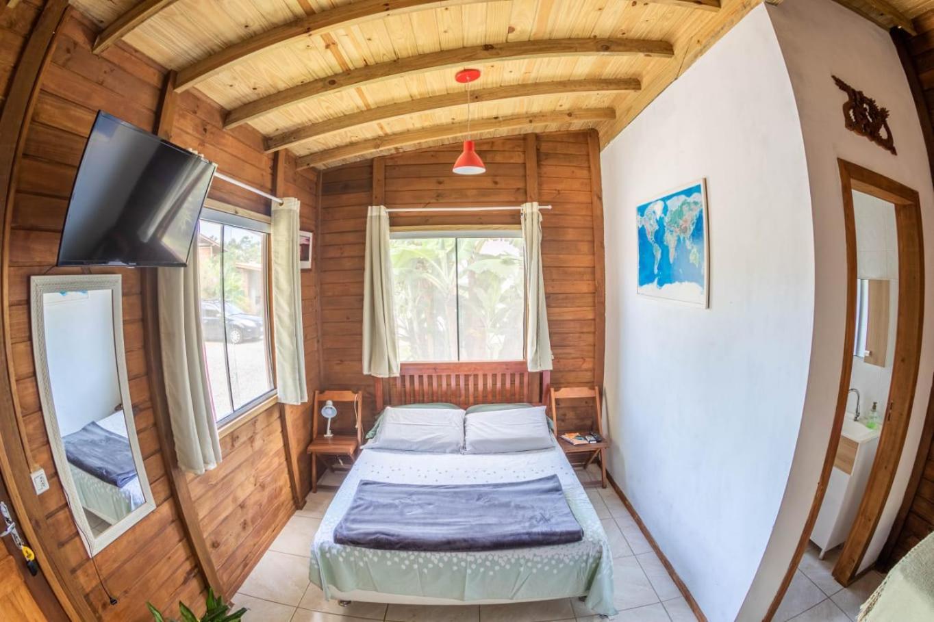 Chalés da Guarda do Embaú Habitación foto